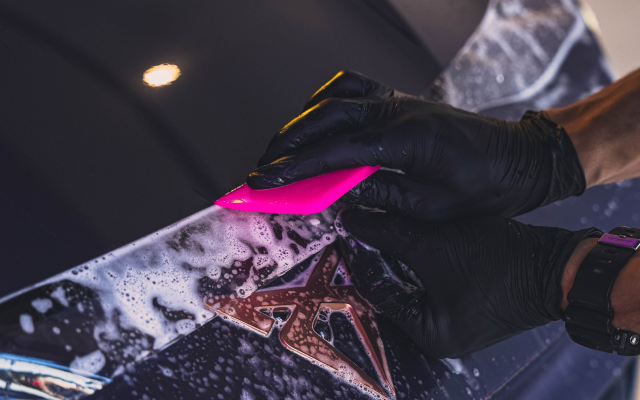 Wyceń usługę zabezpieczenia folią PPF