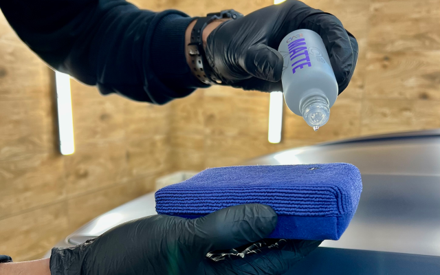 Wyceń usługę zabezpieczenia powłoką ceramiczną